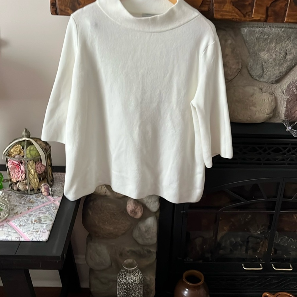 Fate white plush sweater